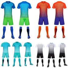 Fabrik Lieferant Großhandel China Sublimation Neueste Designs Fußball Jersey Fußball Shirt Team Wear